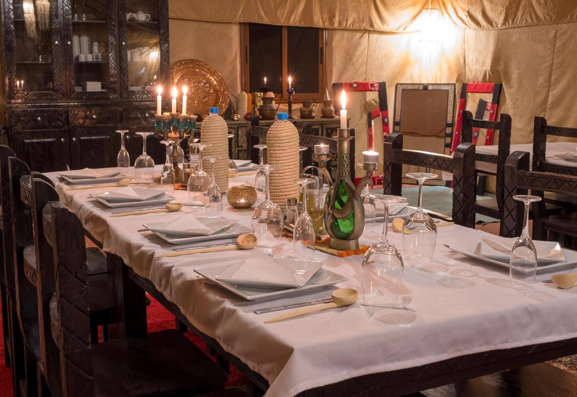 Merzouga Nomadic Luxury Camp Buitenkant foto