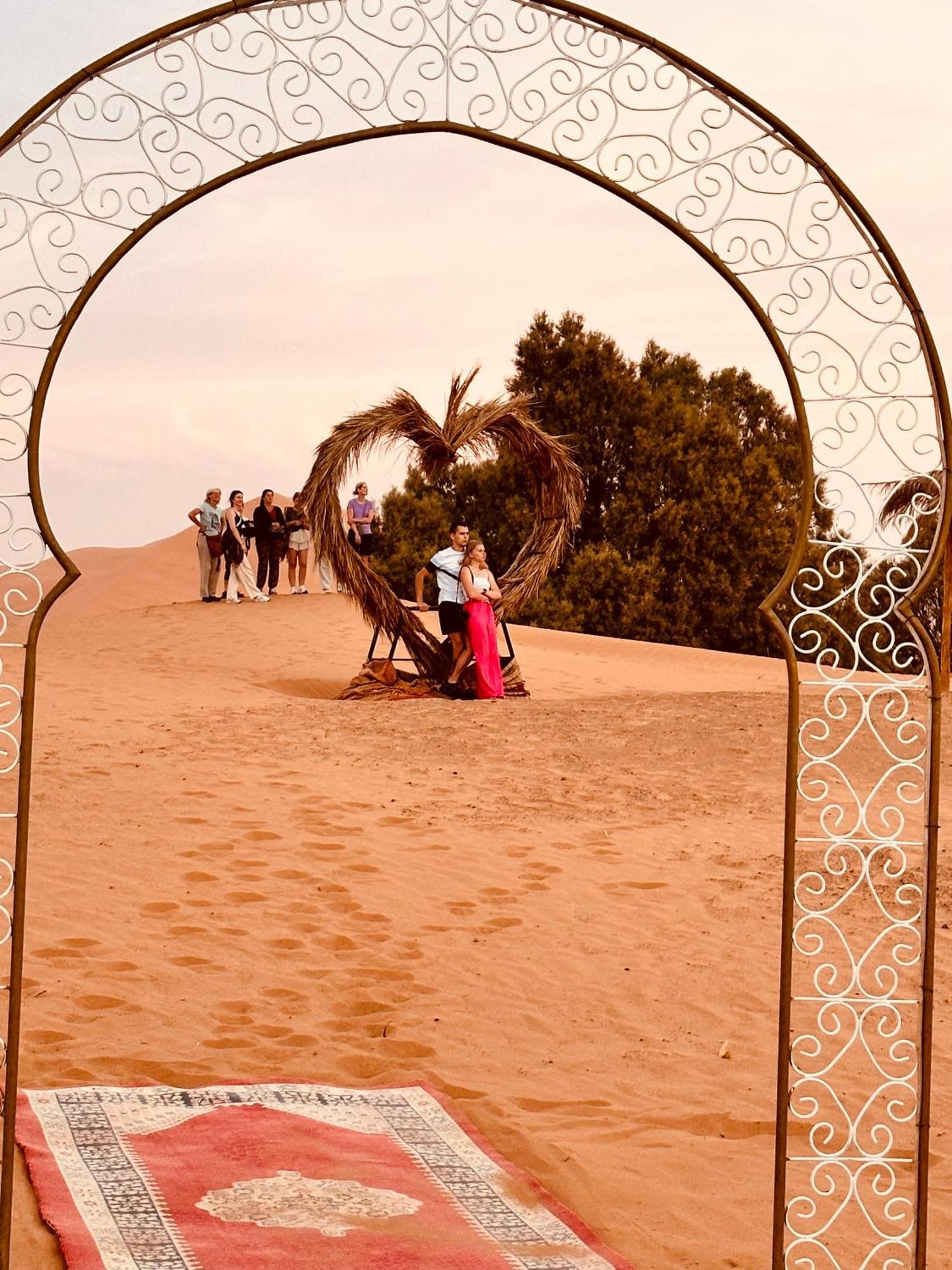 Merzouga Nomadic Luxury Camp Buitenkant foto